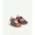 image de chaussons bébé 