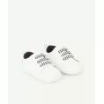 image de chaussons bébé