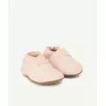 image de chaussons bébé 