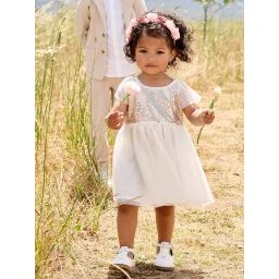 Robe MC Boutonnée Dos Sequins blanc