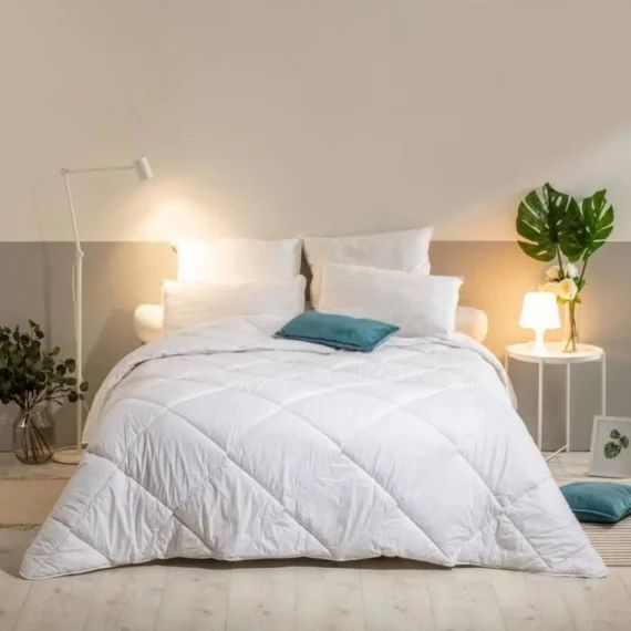 Bleu Calin Couette 200x200cm L&rsquo;hivernale – Très Chaude – Gonflant 100% Coton Blanc