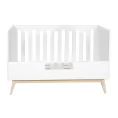 image de lit à barreaux bébé