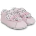 image de chaussons bébé