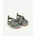 image de chaussons bébé 
