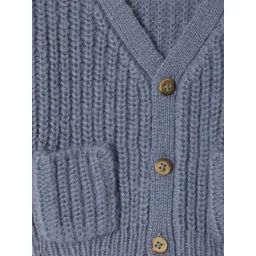 Gilet bébé col V en maille grosse jauge bleu grisé