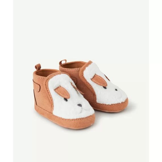 La paire de chaussons bébé garçon en sherpa lapin