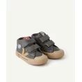 image de baskets bébé 