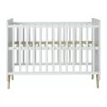 image de lit à barreaux bébé