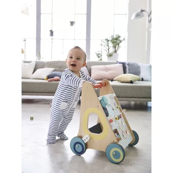 Chariot de marche avec freins en bois FSC® blanc cassé