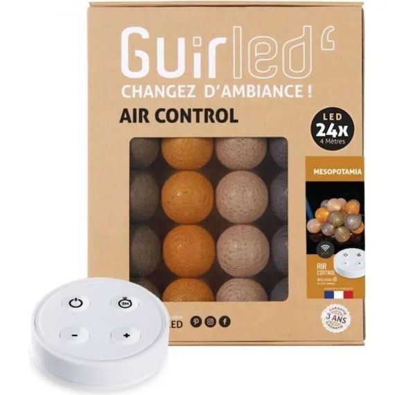 Guirlande lumineuse boules coton LED USB – Télécommandée -Veilleuse bébé 2h –  4 intensités – 24 boules 2,4m – Mesopotamia marron