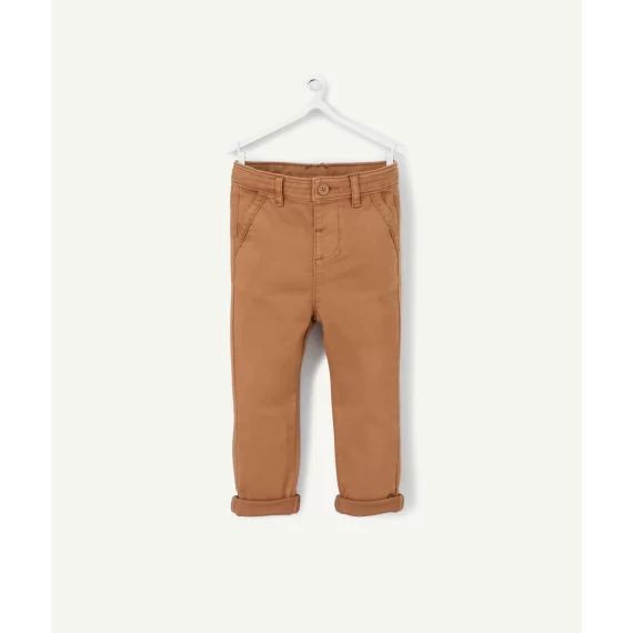 Le pantalon chino camel en coton