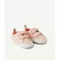 image de chaussons bébé