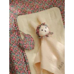 Housse de matelas à langer personnalisable en tissu Liberty ENVIE DE FRAISE rose pâle