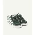 image de baskets bébé 