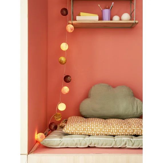 Guirlande boules lumineuse avec interrupteur rose