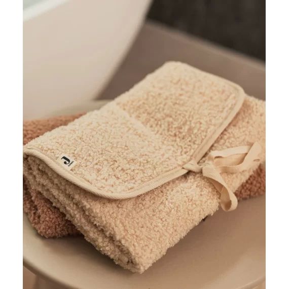 Tapis à langer nomade naturel en bouclettes –  – Soldes