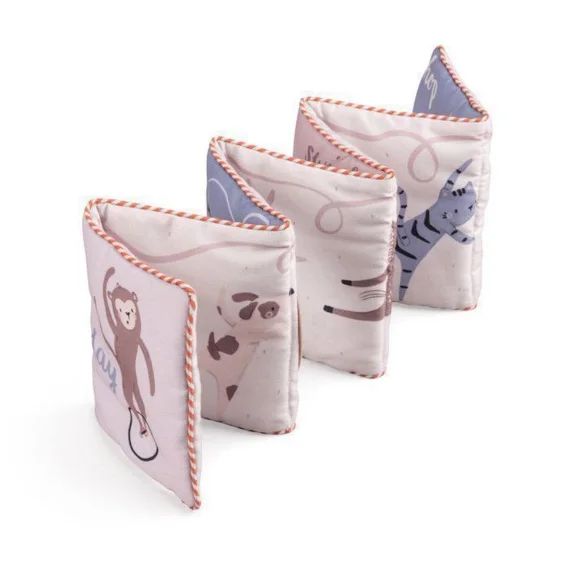 Livre D&rsquo;activités En Tissu Teeny Toes – Jouet Éveil Bébé – Sebra Rose