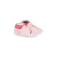 image de chaussons bébé 