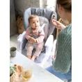 image de chaise haute bébé 