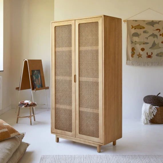 Armoire Enfant En Bois D&rsquo;orme Massif Et Cannage Luis Naturel