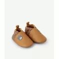 image de chaussons bébé 