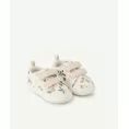 image de chaussons bébé