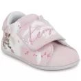 image de chaussons bébé