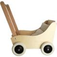 image de poupée et accessoires bébé 