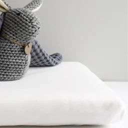 Drap housse de berceau en coton bio blanc (40 x 80 cm)