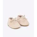 image de chaussons bébé 