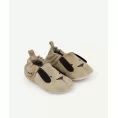image de chaussons bébé