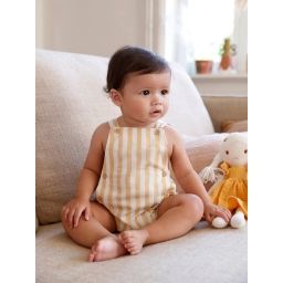 Combinaison bébé naissance forme barboteuse jaune pâle