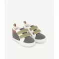 image de chaussons bébé