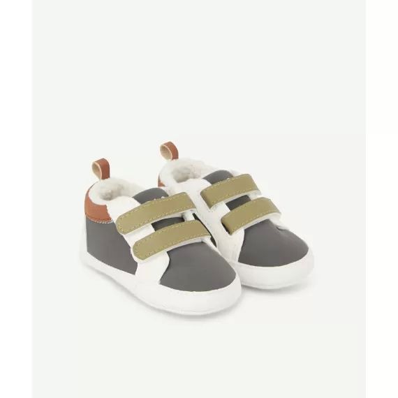 Chaussons type baskets bébé kaki bleu et sherpa –  – Soldes
