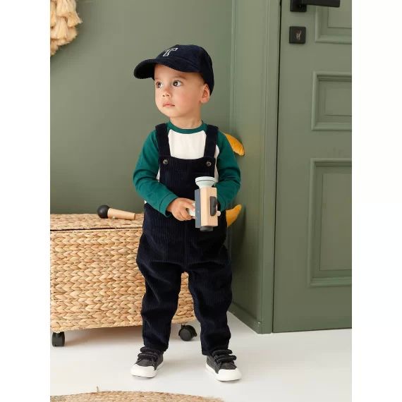 Ensemble 4 pièces bébé T-shirt + salopette + casquette + chaussettes bleu nuit