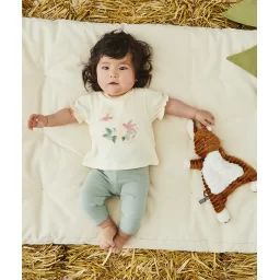 Legging bébé fille vert en coton bio avec festons –  – Soldes