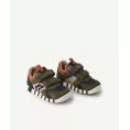image de baskets bébé 