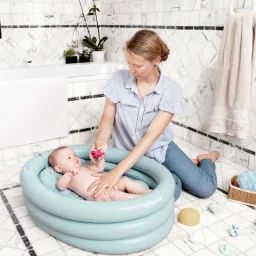 Baignoire gonflable Aqua dots avec transat intégré