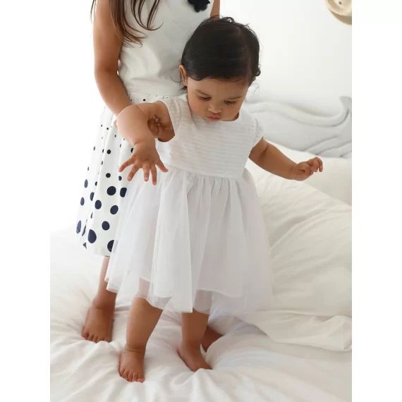 Robe de cérémonie bébé avec tulle blanc