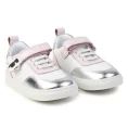 image de baskets bébé