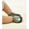 image de chaussons bébé 