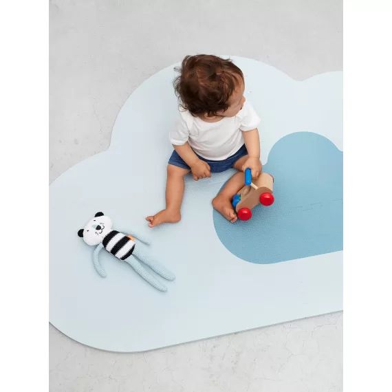 Tapis d&rsquo;éveil Nuage Small – QUUT bleu ciel