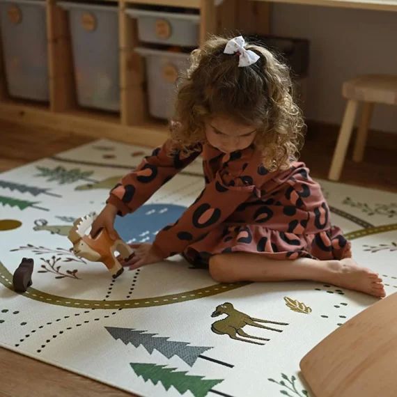 Tapis de jeu pour enfant – NATTIOT – Little Forest multicolore