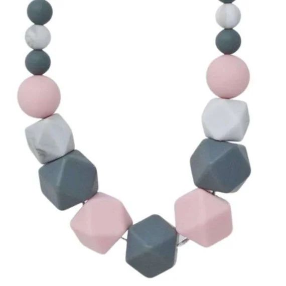 Collier d&rsquo;allaitement / bijou de dentition et de portage – Gris et Rose – sans BPA ni phtalates – certifié en laboratoire français rose