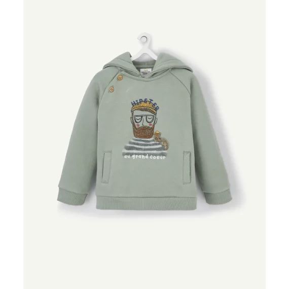 Le sweat à capuche vert hipster