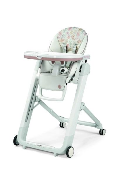 image de chaise haute bébé
