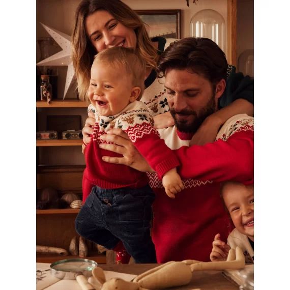 Pull de Noël bébé capsule famille motifs famille rouge