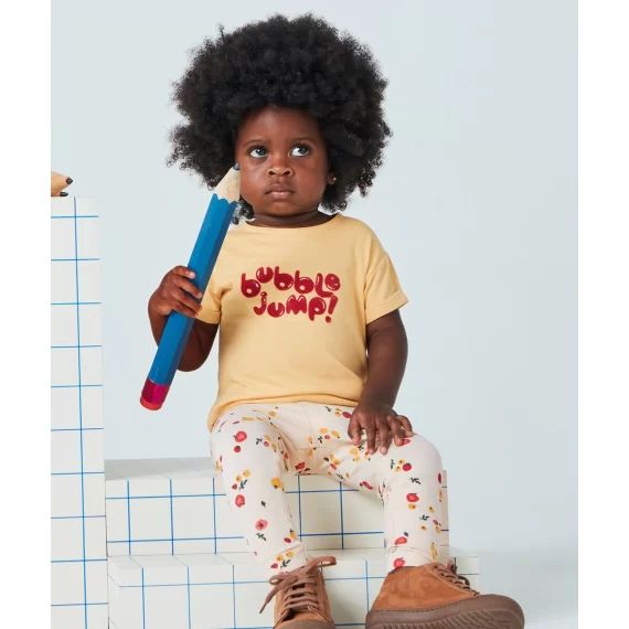 T-shirt bébé fille en coton bio jaune avec message en feutrine –  – Soldes