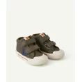 image de baskets bébé 